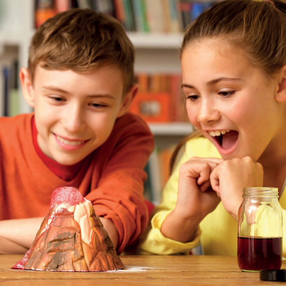 4M - KidzLabs - Volcano Making Kit