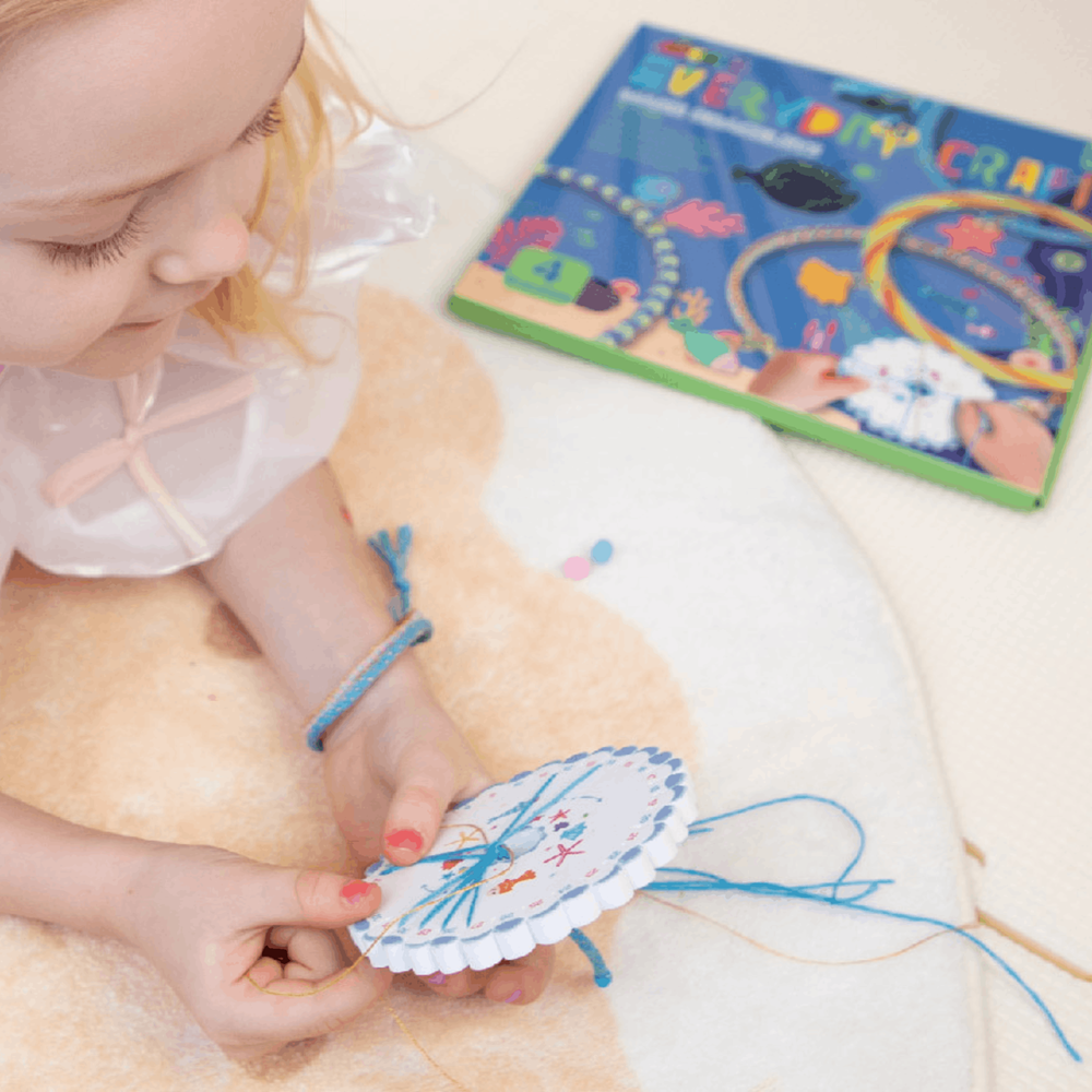 Avenir - Everyday Craft - Make Bracelets Sealife