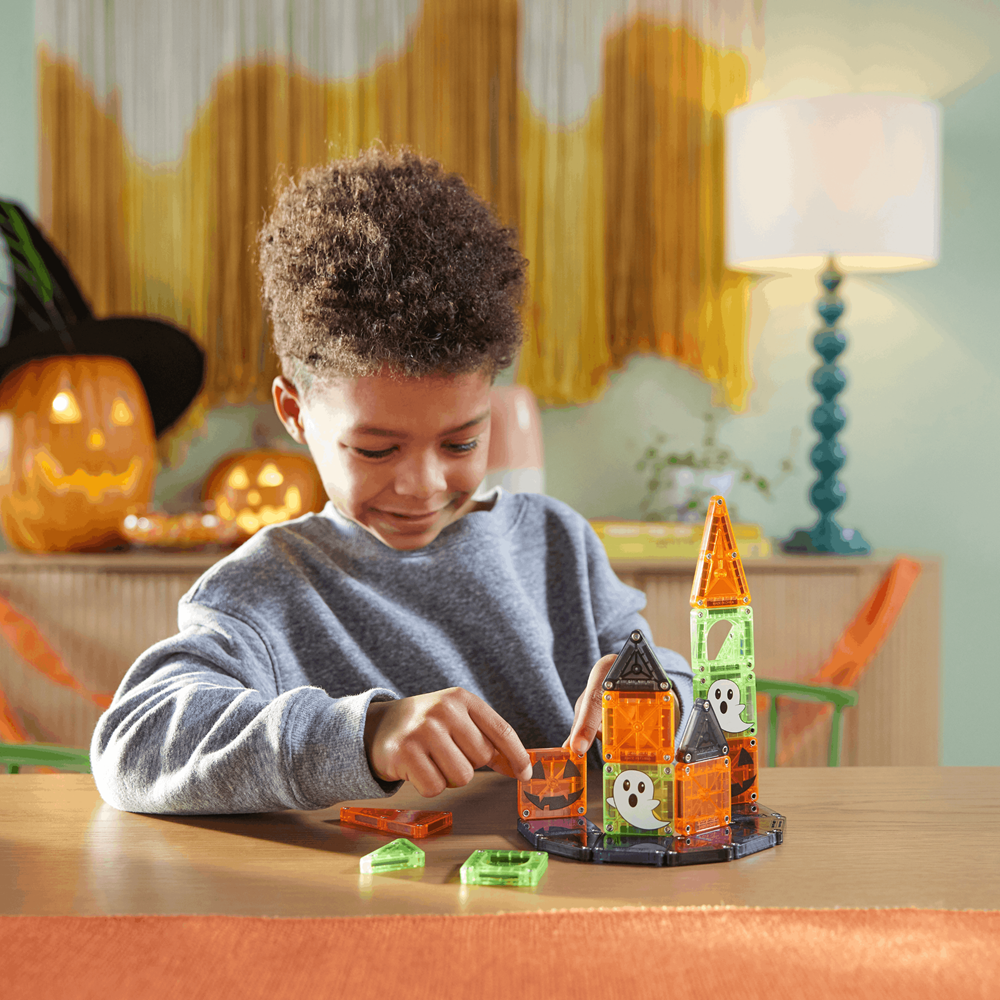 MAGNA-TILES - microMAGS - Spooky Travel Set - 24 Piece Set