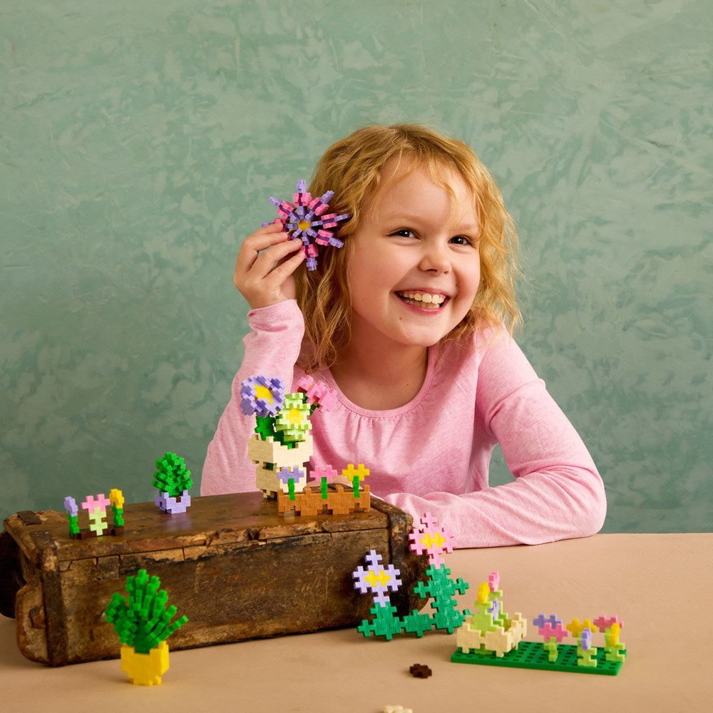 Plus-Plus Learn to Build Flower Shop