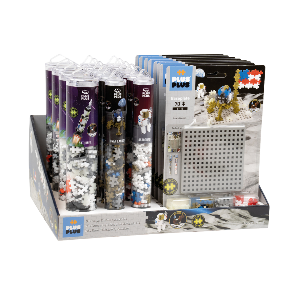 Plus-Plus - Display Space/Moon Landing