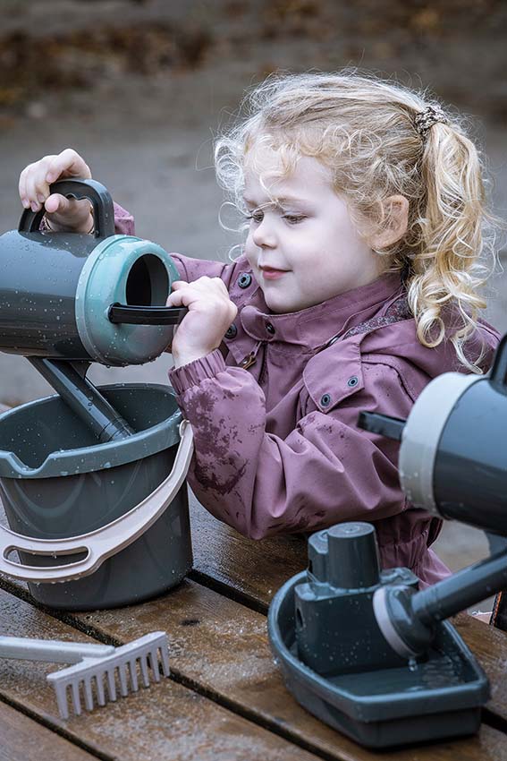 Dantoy - Green Bean - Watering Can - 1.5L - view 2