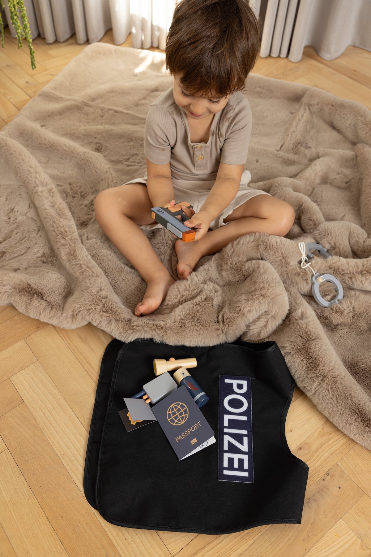 Dantoy - Playful Wood - Police Set - view 7