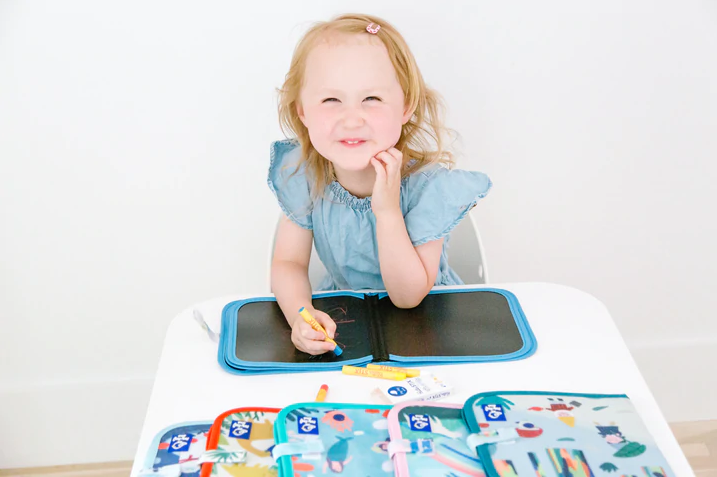 Jaq Jaq Bird - Timeless Wonder Doodle It & Go Erasable Book - Unicorns - view 7