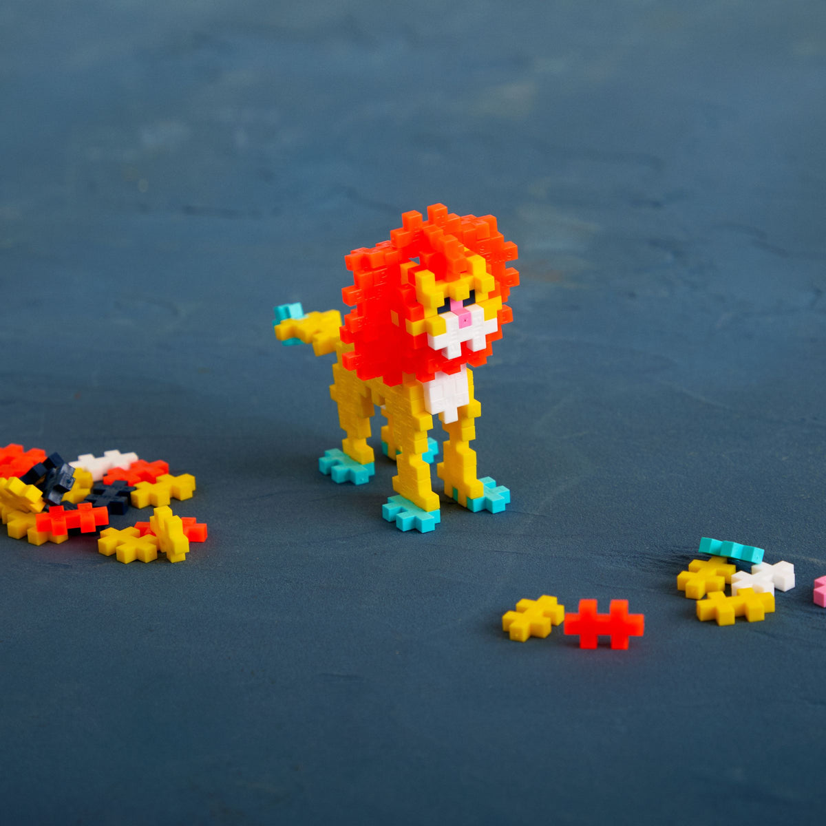 Plus-Plus - Lion - 100 pcs Tube